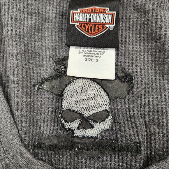 Genuine H-D Ladies LS pullover - Picture 5 of 6